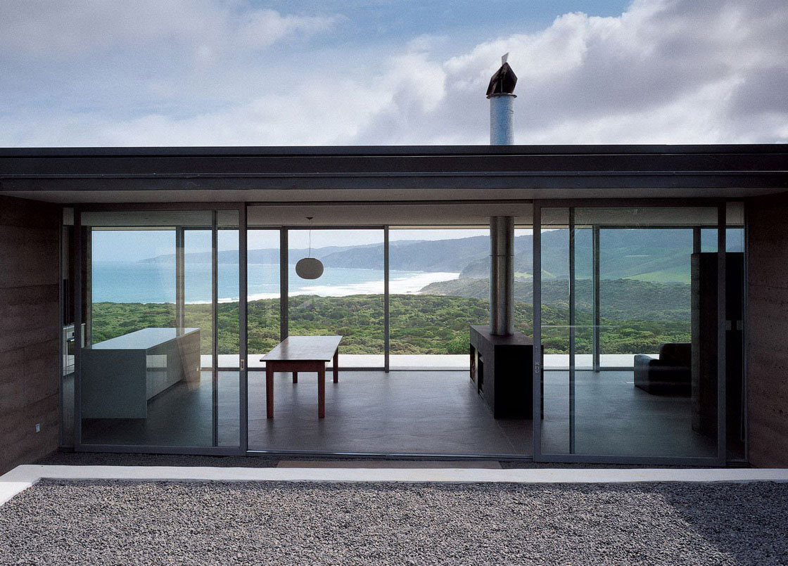 black-modern-floor-can-add-the-beauty-inside-modern-house-design-ideas-that-make-it-seems-great-design-inside-modern-house-design-ideas-.jpg