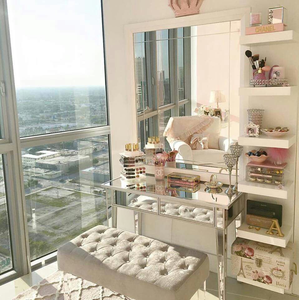 clear double glass windows.jpg